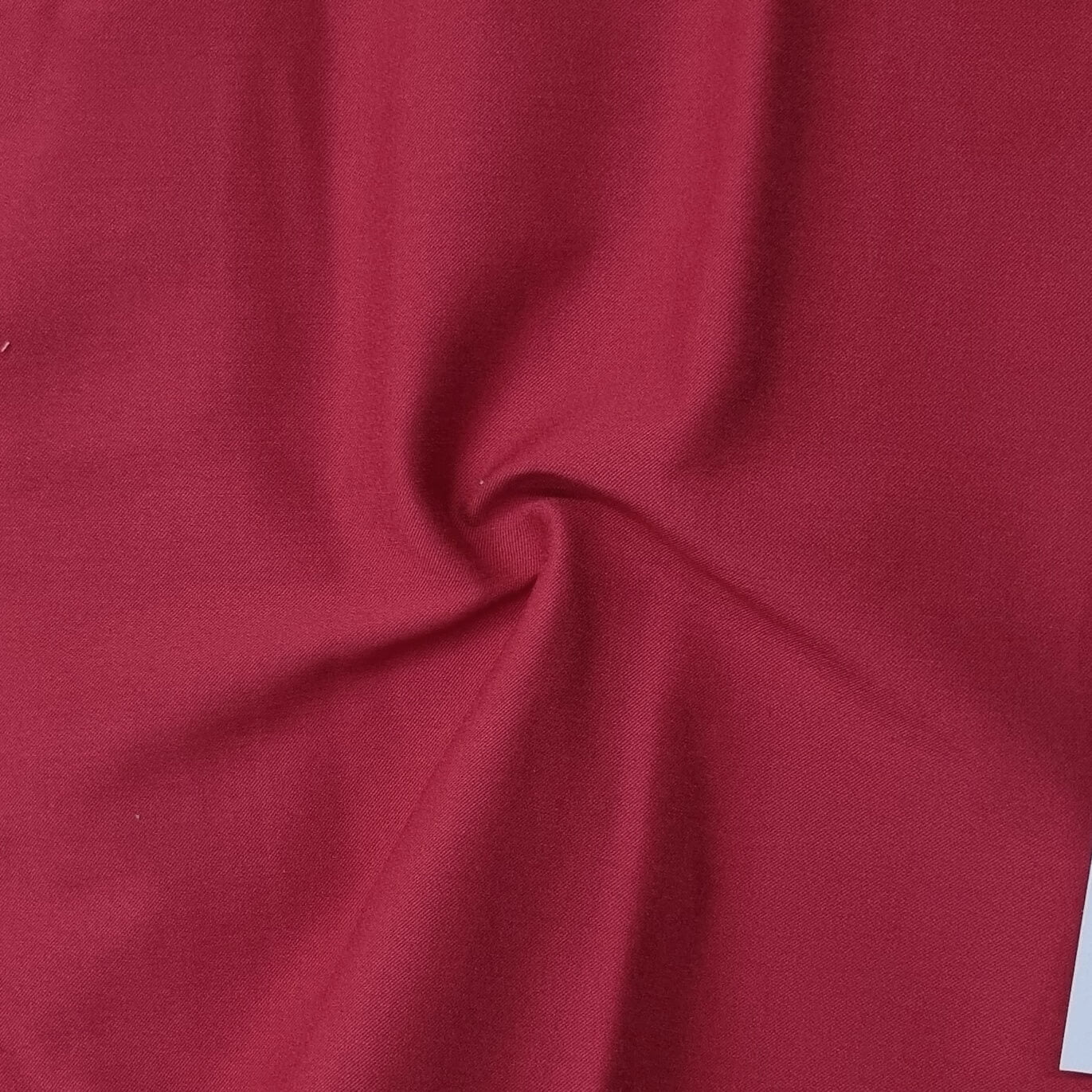 בד בנגלין לייקרה אדום